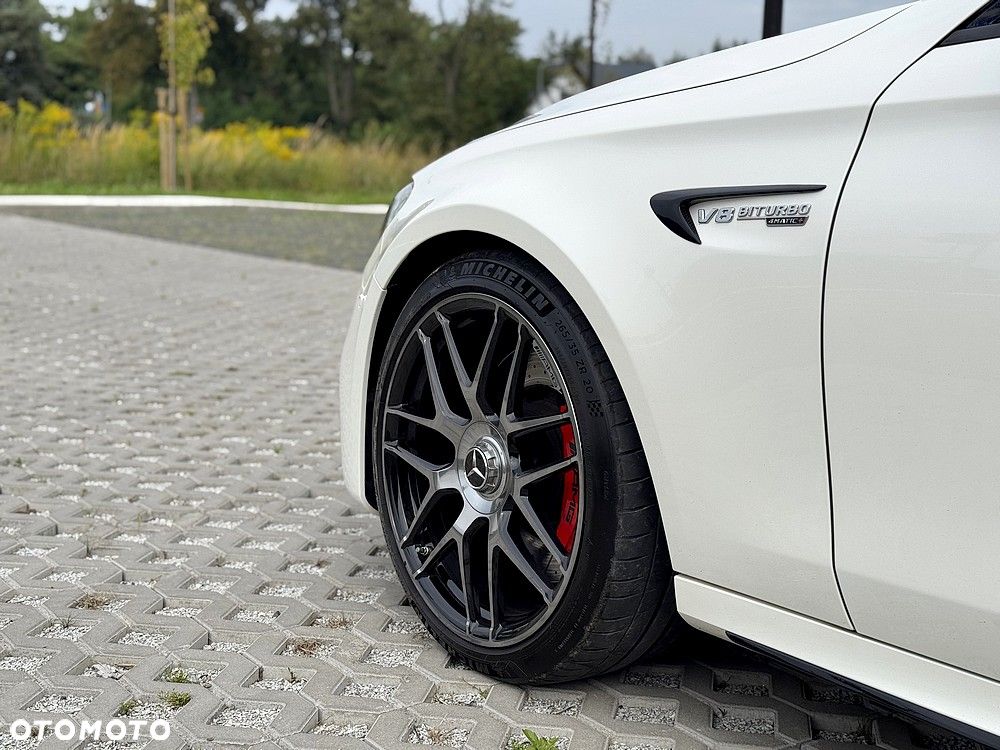 Mercedes-Benz Klasa E AMG 63 S 4Matic+ 9G-TRONIC - 26