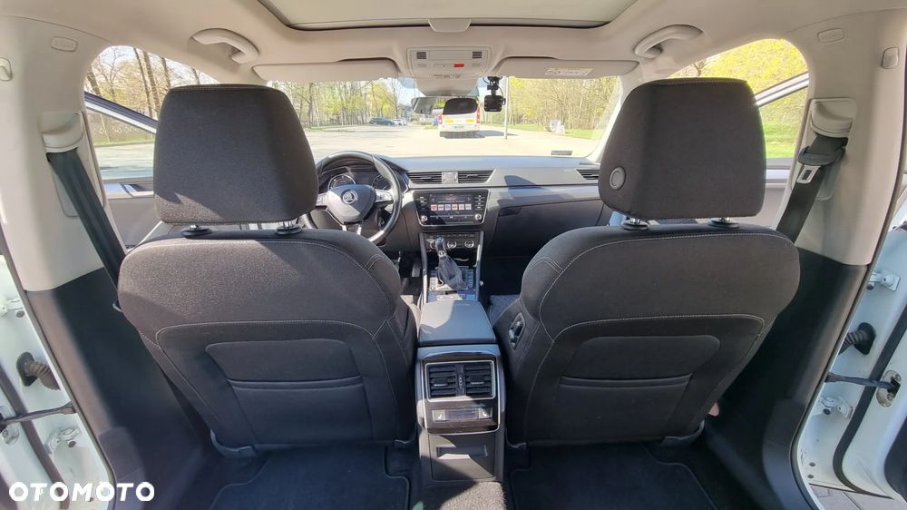 Skoda Superb 2.0 TDI Style - 15