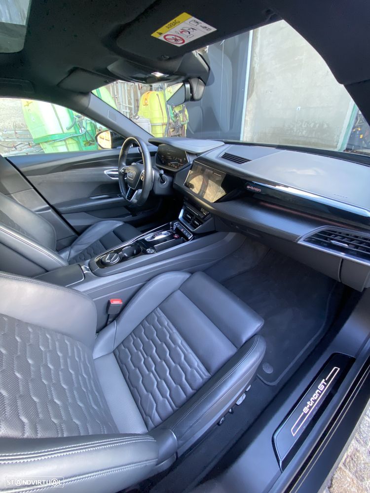 Audi e-tron GT quattro - 11