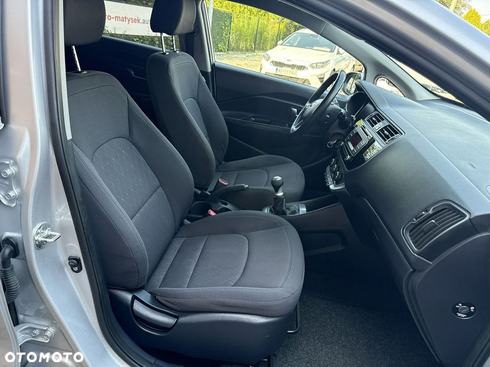 Kia Rio 1.2 M - 20