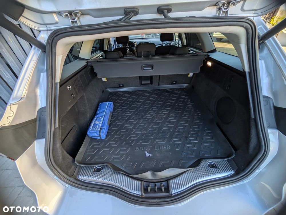 Ford Mondeo - 26