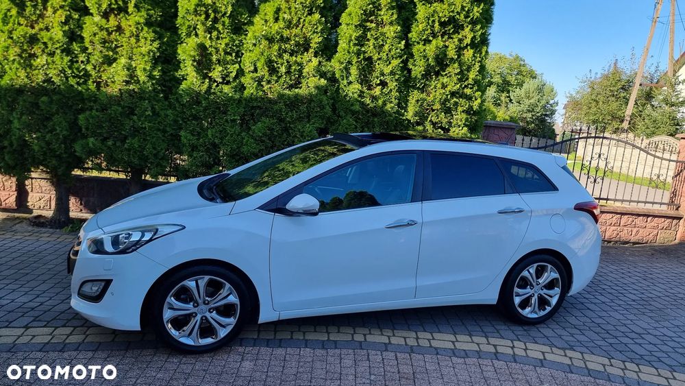 Hyundai i30 1.6 GDI Premium - 28