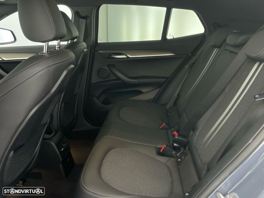 BMW X2 25 e xDrive - 12