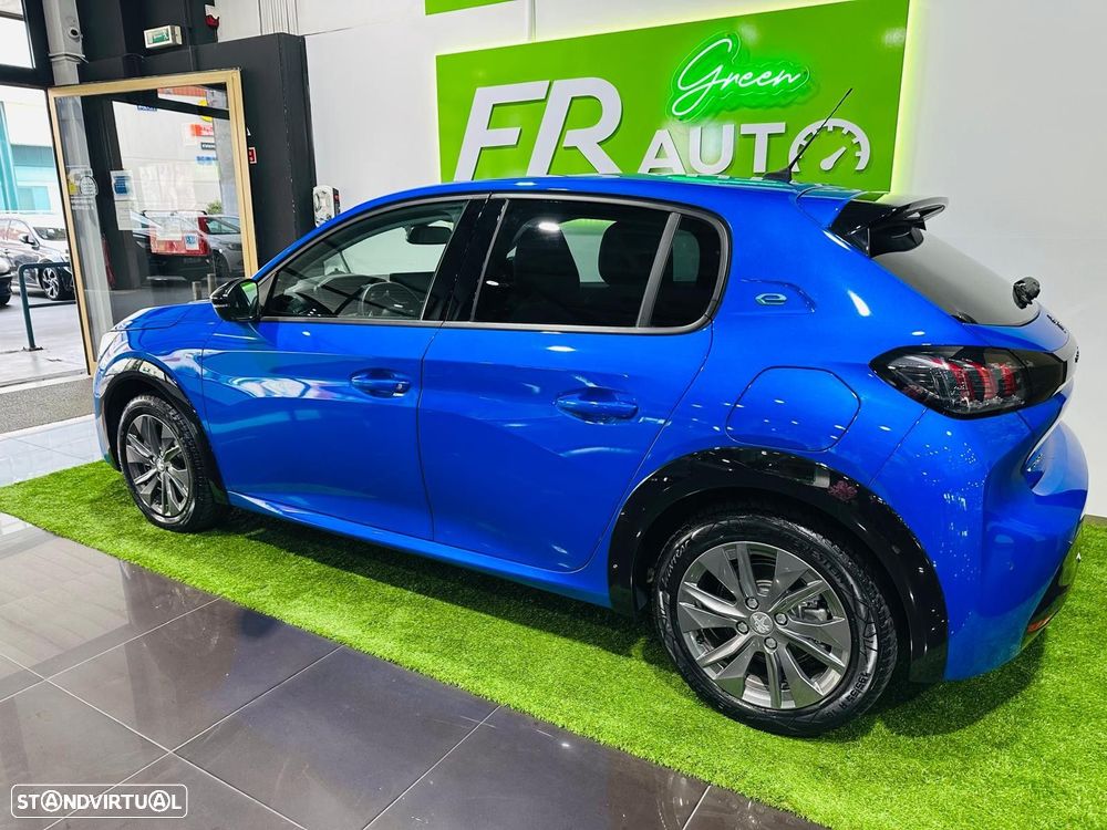 Peugeot e-208 50 kWh Allure - 11