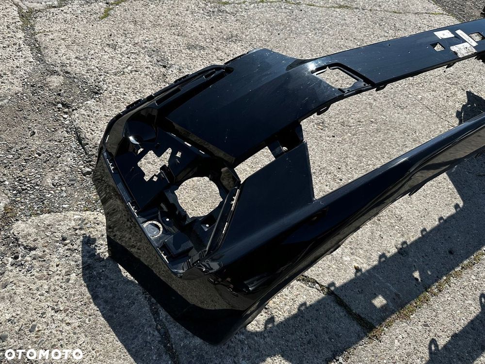 Zderzak PEUGEOT E-TRAVELLER TRAVELLER 24- - 2