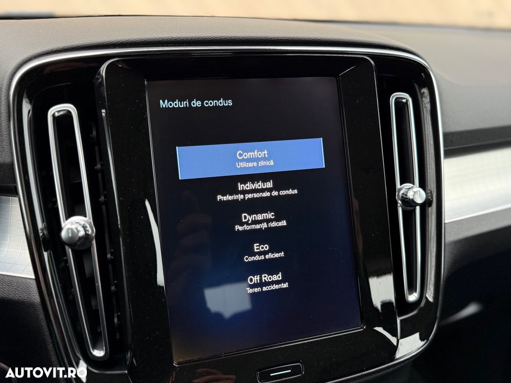 Volvo XC 40 D3 Momentum - 27