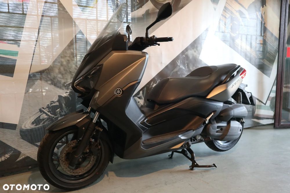 Yamaha X-max
