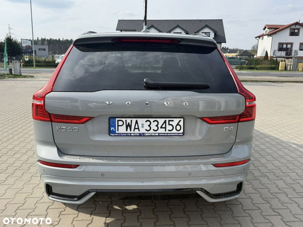 Volvo XC 60 B4 D Ultimate Dark - 8