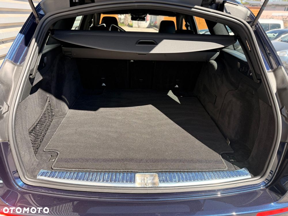 Mercedes-Benz Klasa E AMG 63 S 4Matic+ 9G-TRONIC - 31