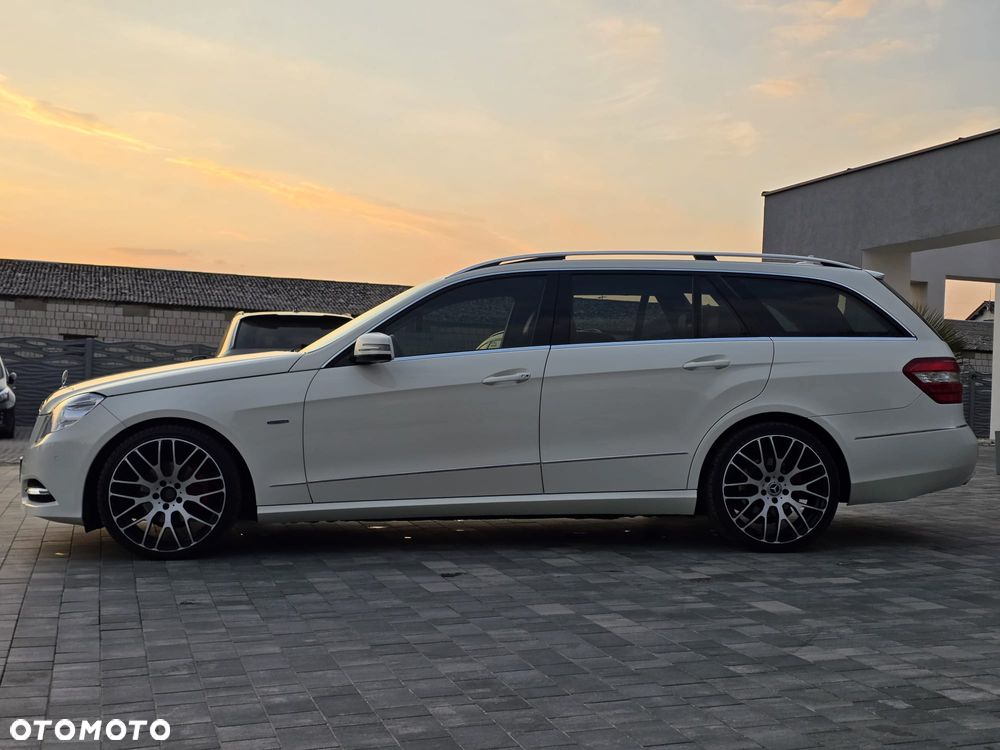 Mercedes-Benz Klasa E 220 CDI Automatik Avantgarde DPF BusinessEDITION - 2