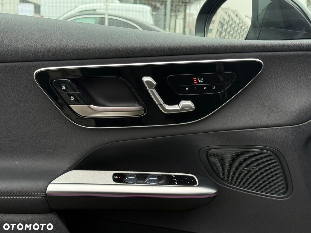 Mercedes-Benz GLC - 14