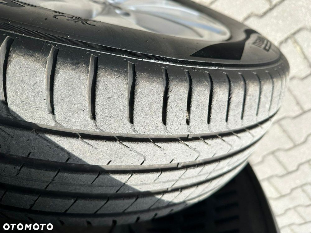 Kia Sorento - 17