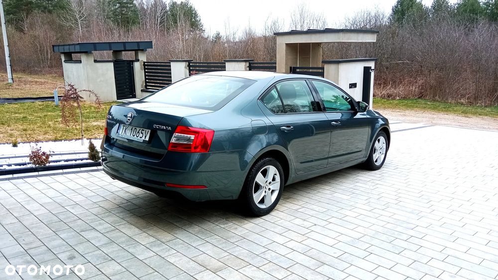 Skoda Octavia 1.6 TDI Ambition - 14