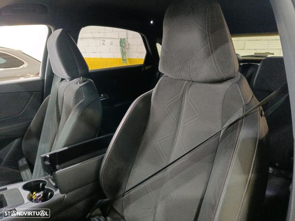 DS DS7 Crossback E-Tense Performance Line EAT8 - 5