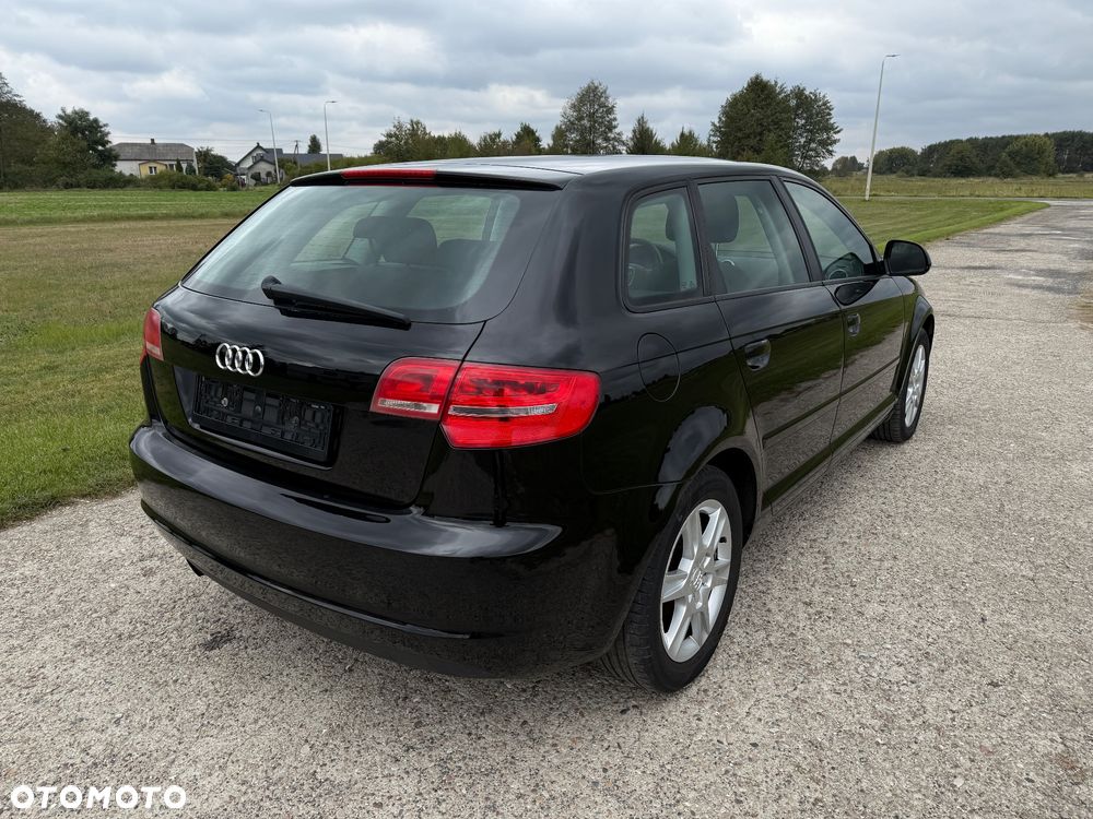 Audi A3 Sportback 1.6 Ambition - 5