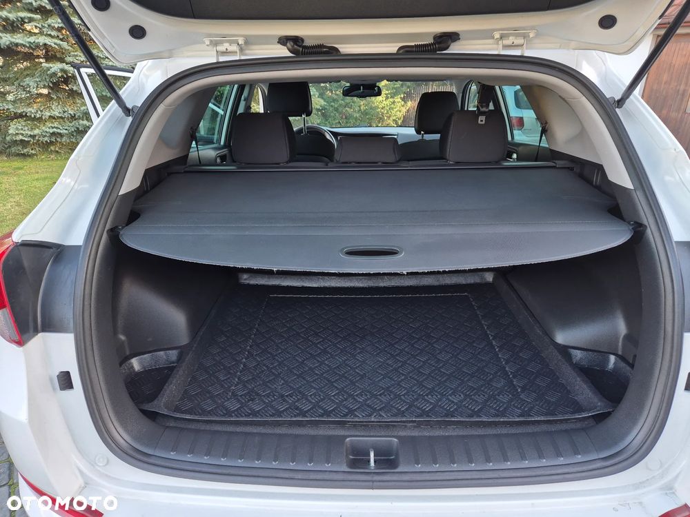 Hyundai Tucson 1.6 T-GDI GO Plus 4WD DCT - 32