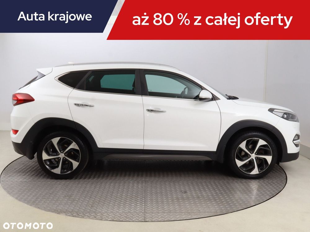 Hyundai Tucson - 8