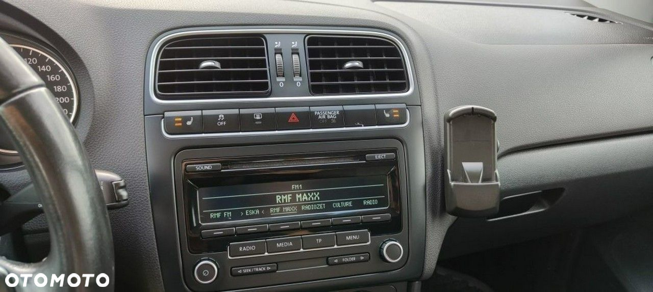 Volkswagen Polo - 33
