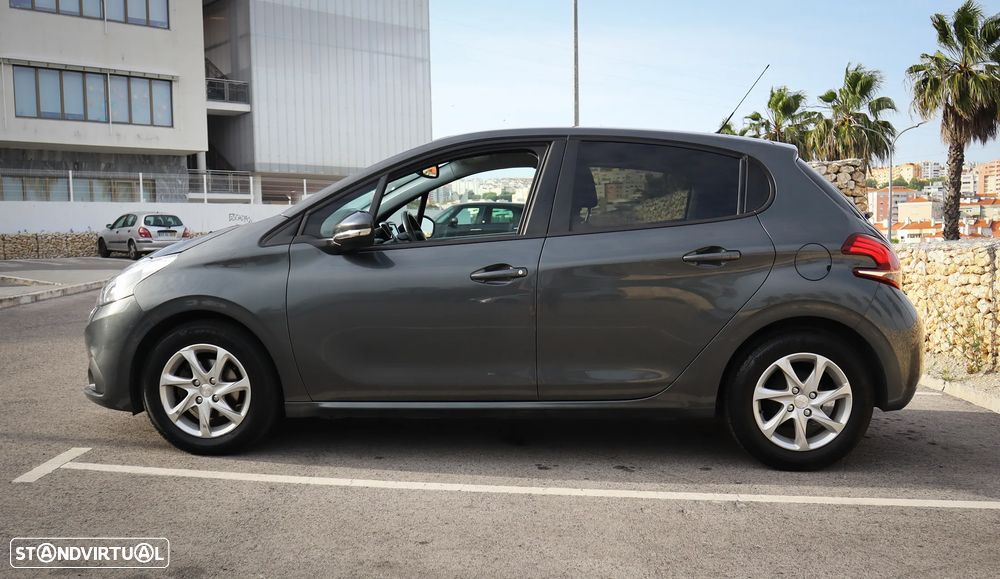 Peugeot 208 1.6 BlueHDi Active - 11
