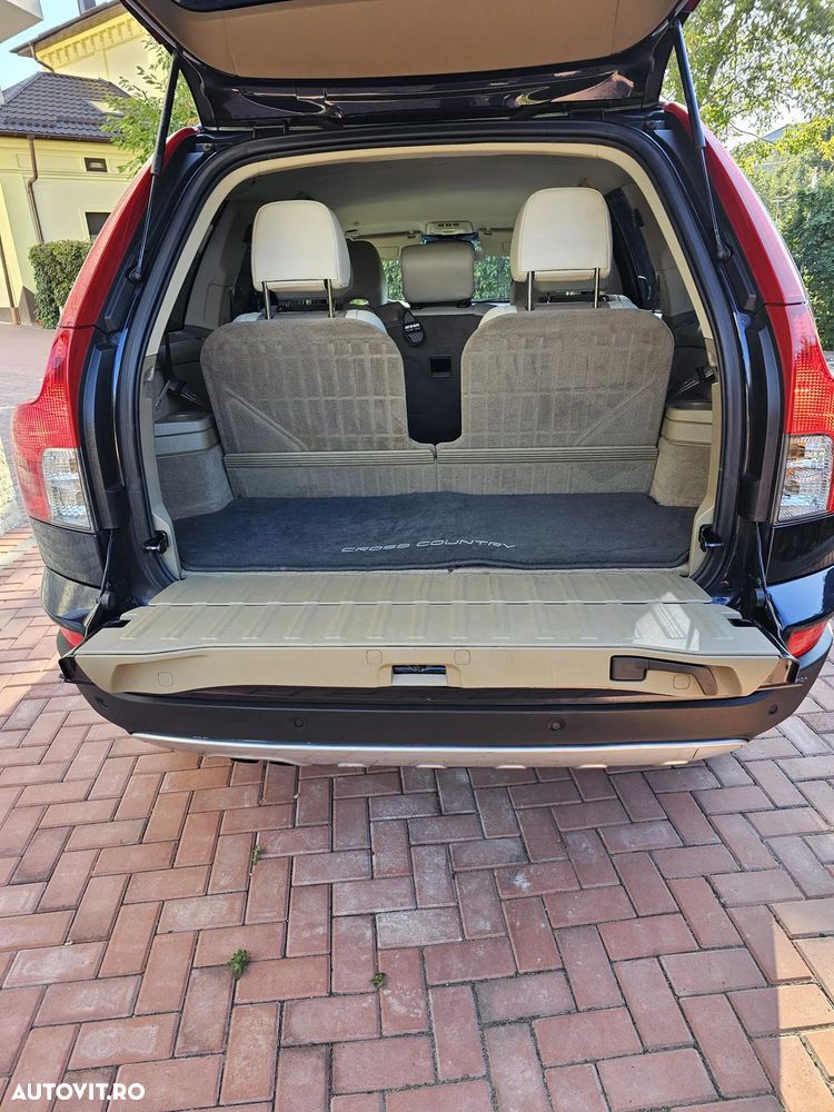 Volvo XC 90 - 23