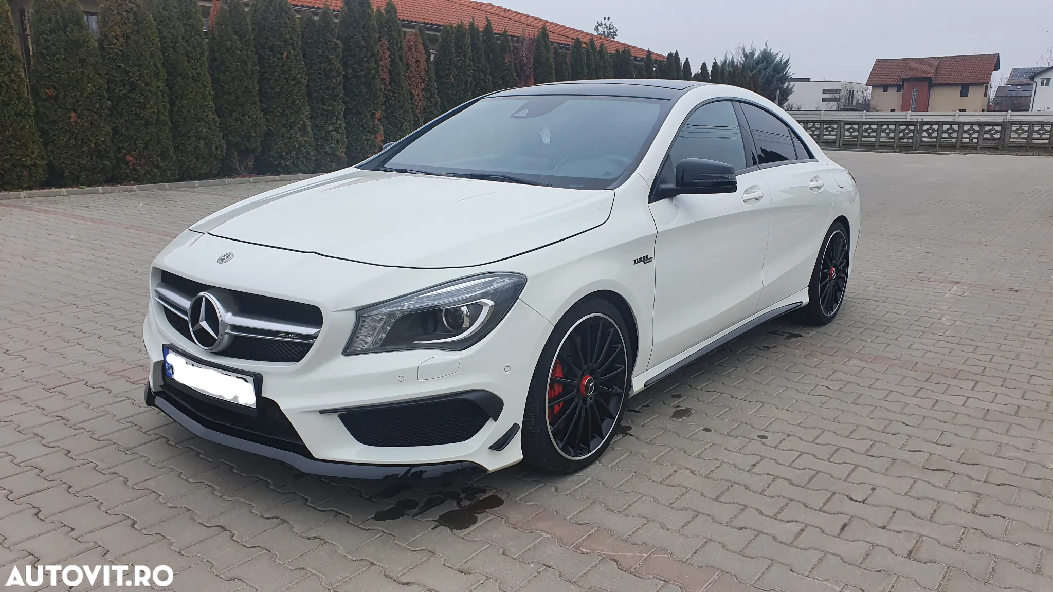 Mercedes-Benz CLA 45 AMG 4Matic 7G-DCT - 4