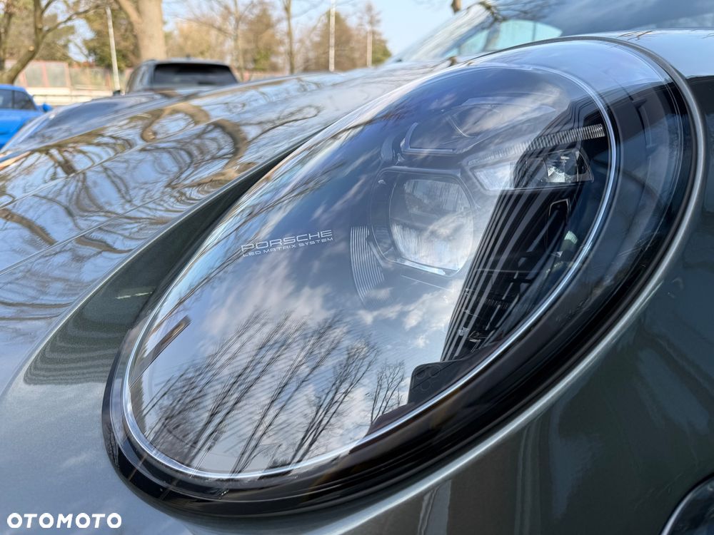 Porsche 911 Turbo S - 21