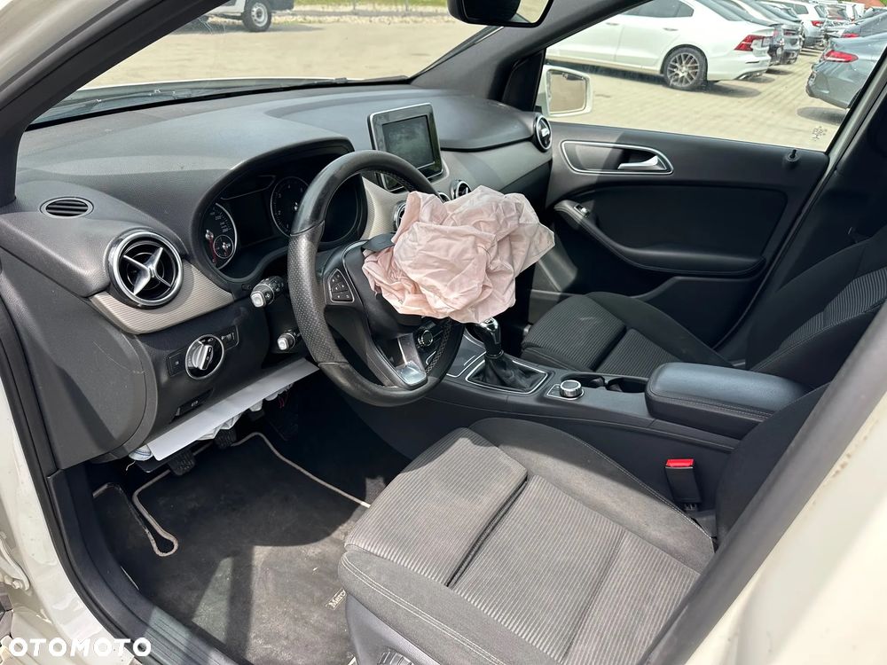 Mercedes-Benz Klasa B 180 CDI BlueEFFICIENCY Edition Style - 11
