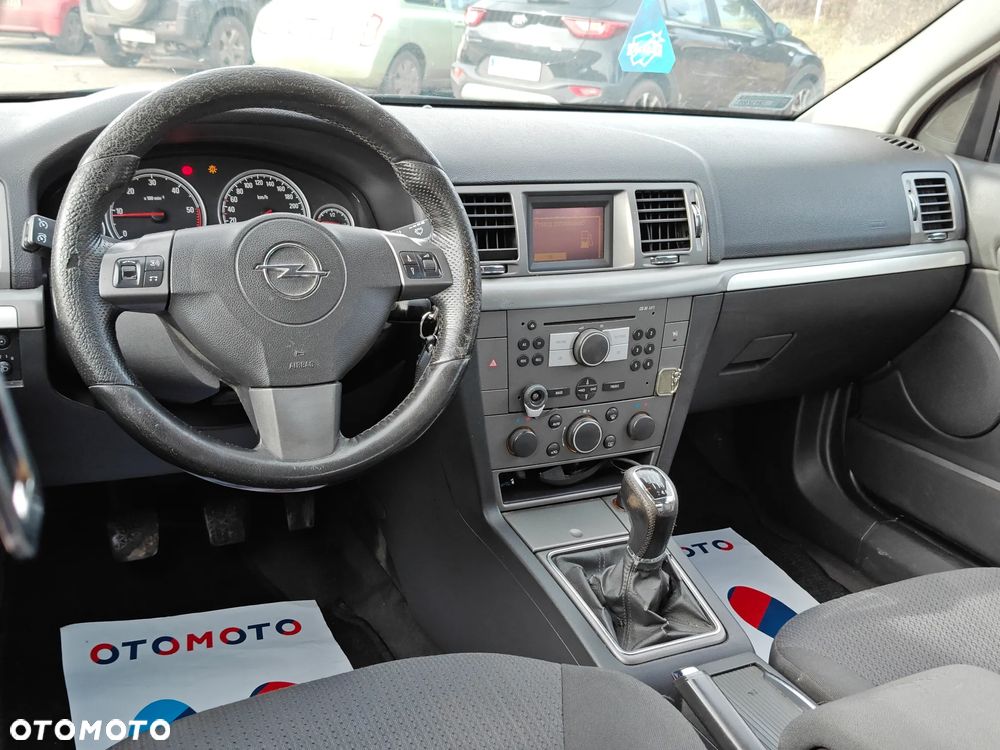 Opel Vectra 1.9 CDTI DPF Cosmo - 14