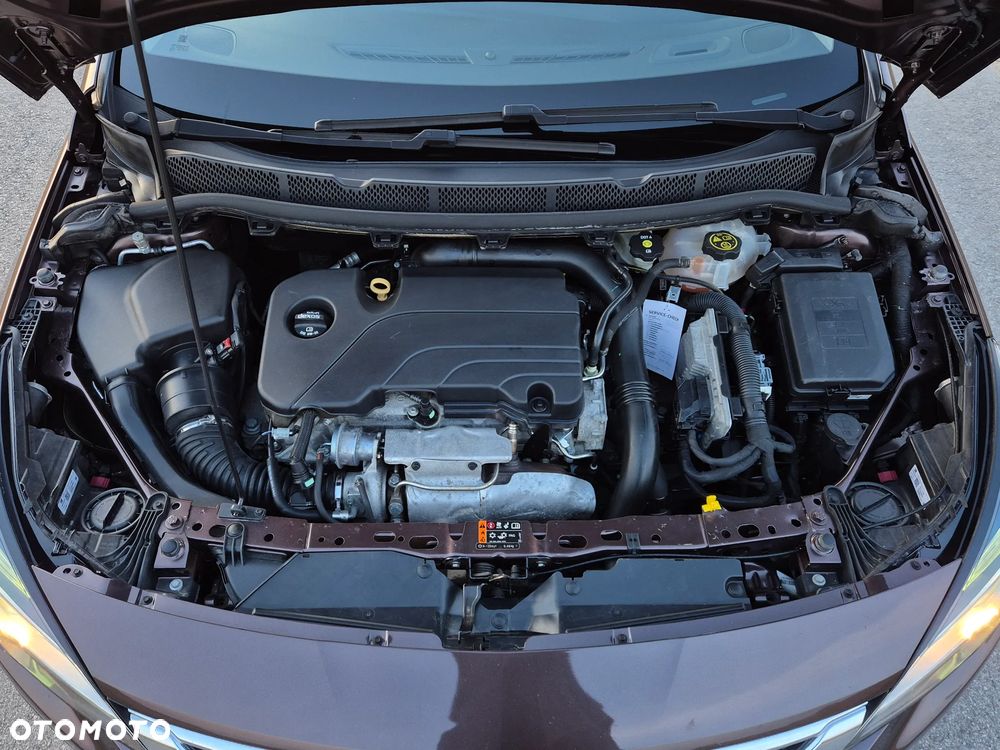 Opel Astra 1.4 Turbo Dynamic - 28