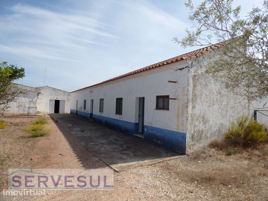 Boa Oportunidade de Investimento! Quinta com duas casas destinadas ... - Grande imagem: 2/30