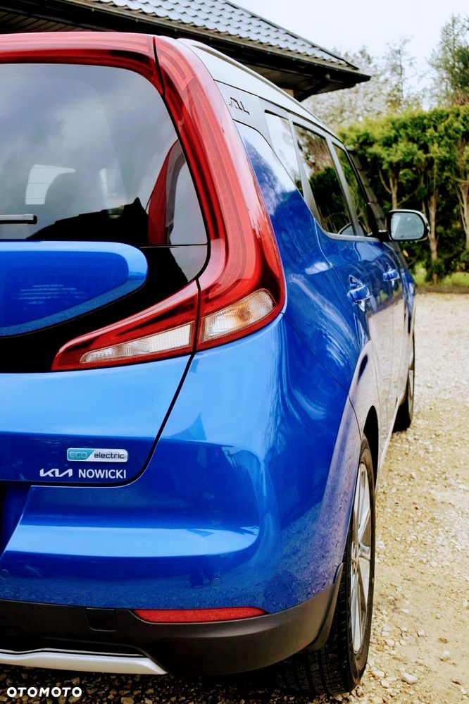 Kia Soul 64kWh L - 4