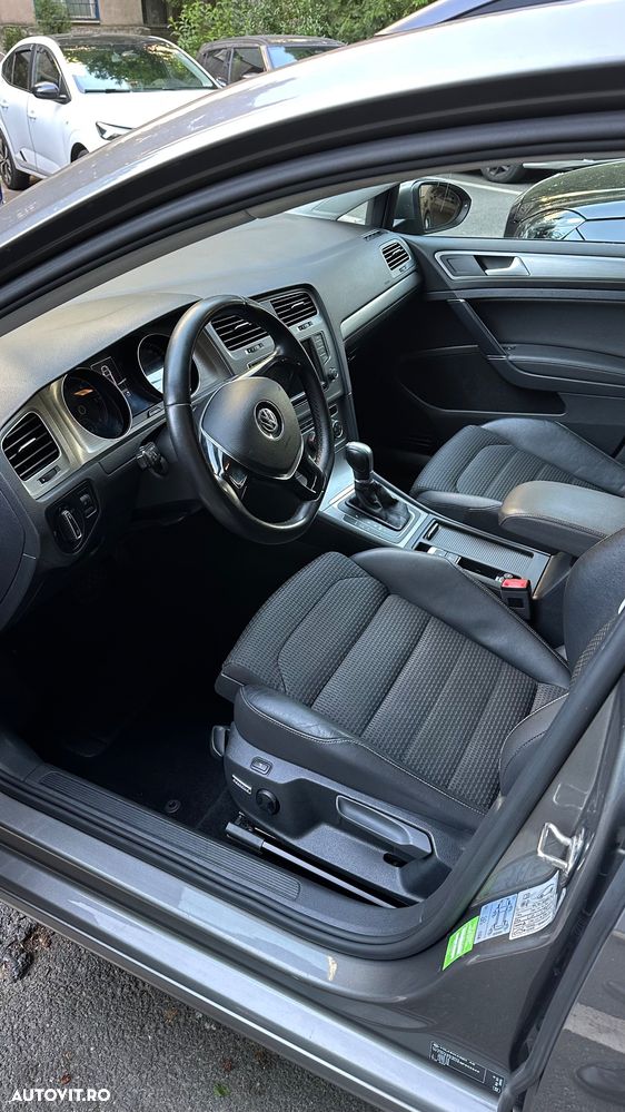 Volkswagen Golf 2.0 TDI (BlueMotion Technology) DSG Comfortline - 9