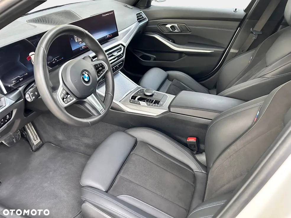 BMW Seria 3 318i M Sport - 17