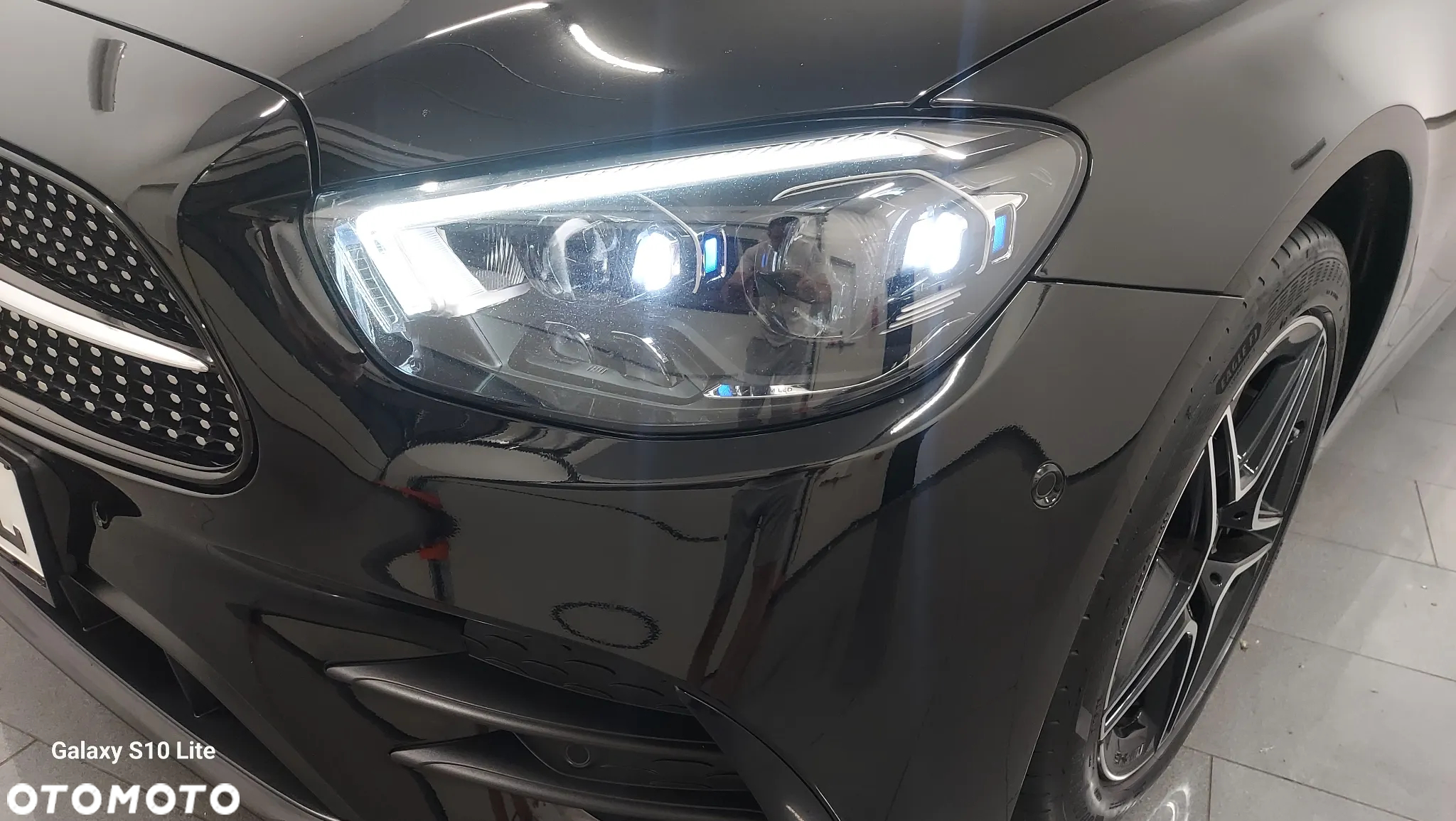 Mercedes-Benz Klasa E 300 de 4Matic T 9G-TRONIC AMG Line - 13