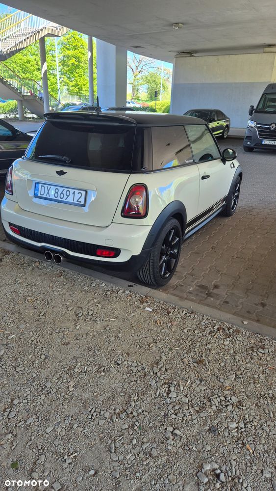 MINI Cooper S Standard - 8