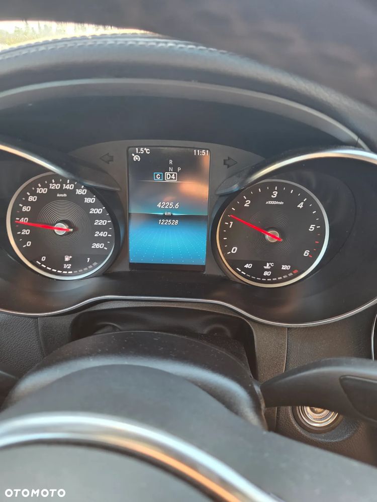 Mercedes-Benz GLC 200 d 4-Matic Business Edition - 26