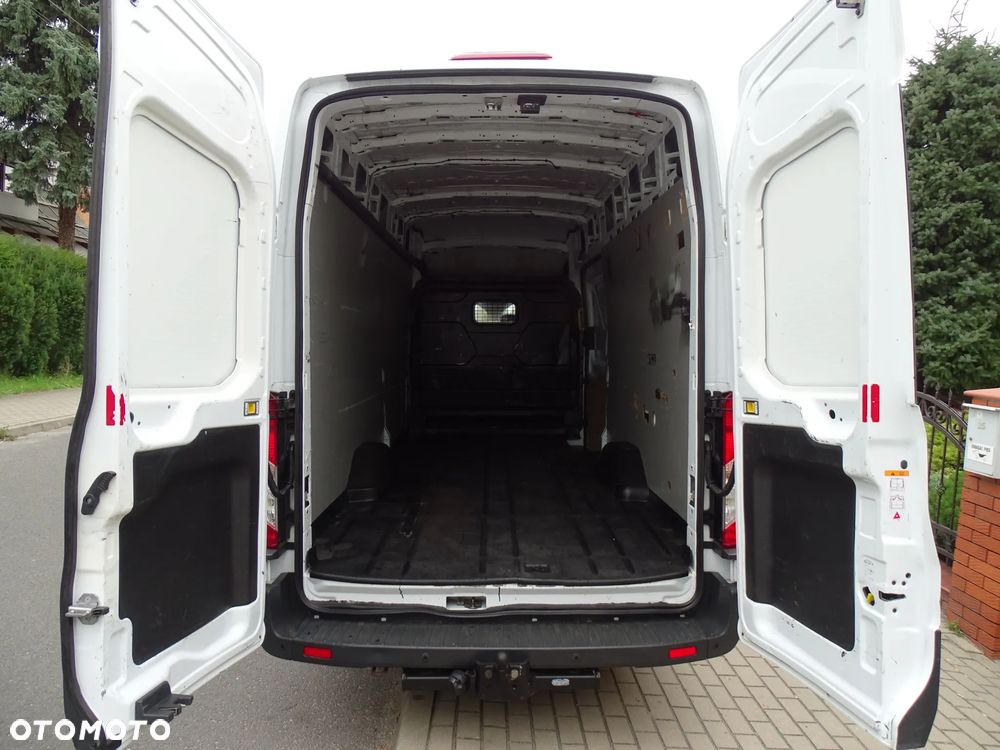 Ford TRANSIT 2,2 TDI 114 KW -155 KONI, KLIMA. MAX -JUMBO , BAGAŻNIK DACHOWY , - 5