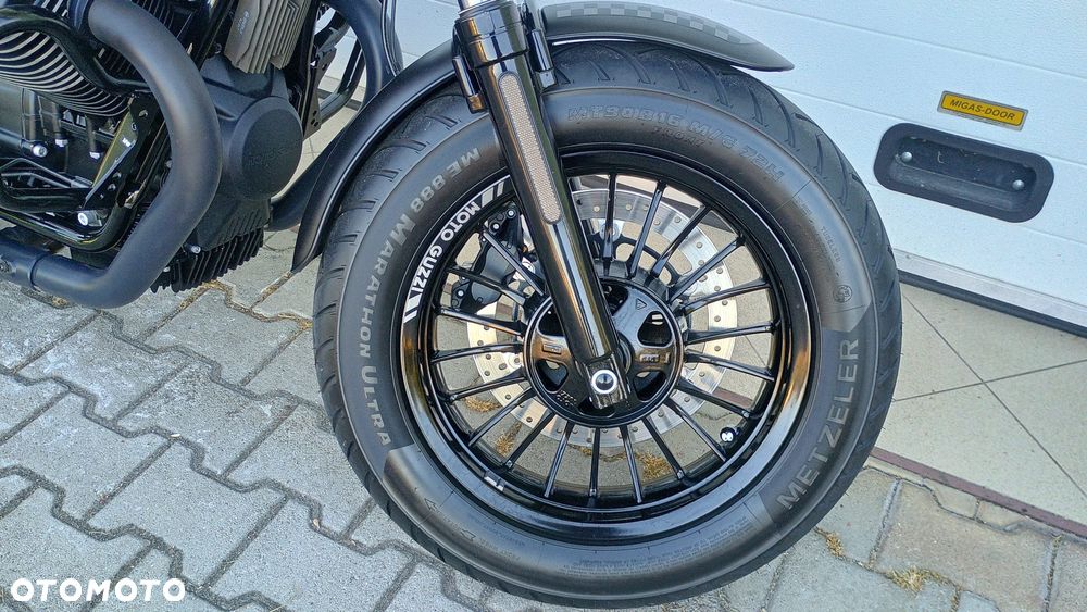 Moto Guzzi V9 - 29
