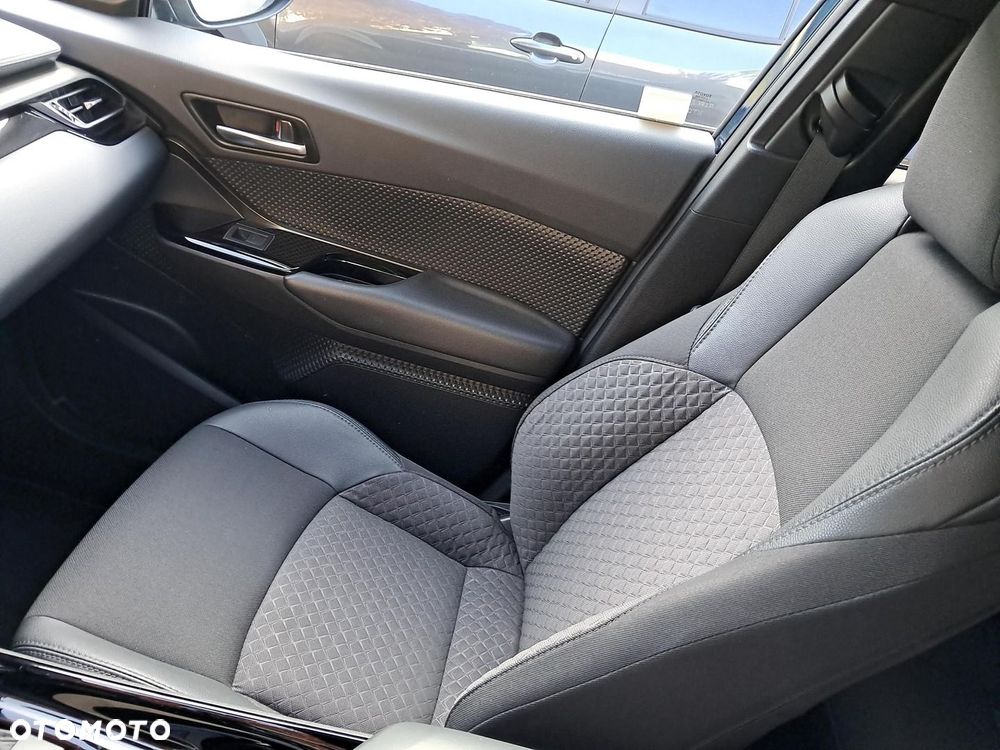 Toyota C-HR 1.8 Hybrid Style - 22