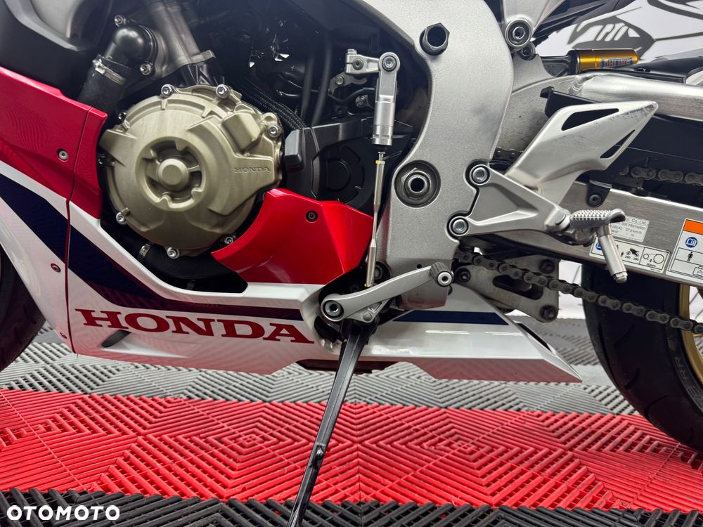 Honda CBR - 21
