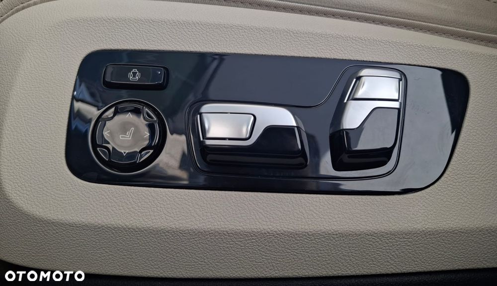 BMW X5 xDrive40d - 13