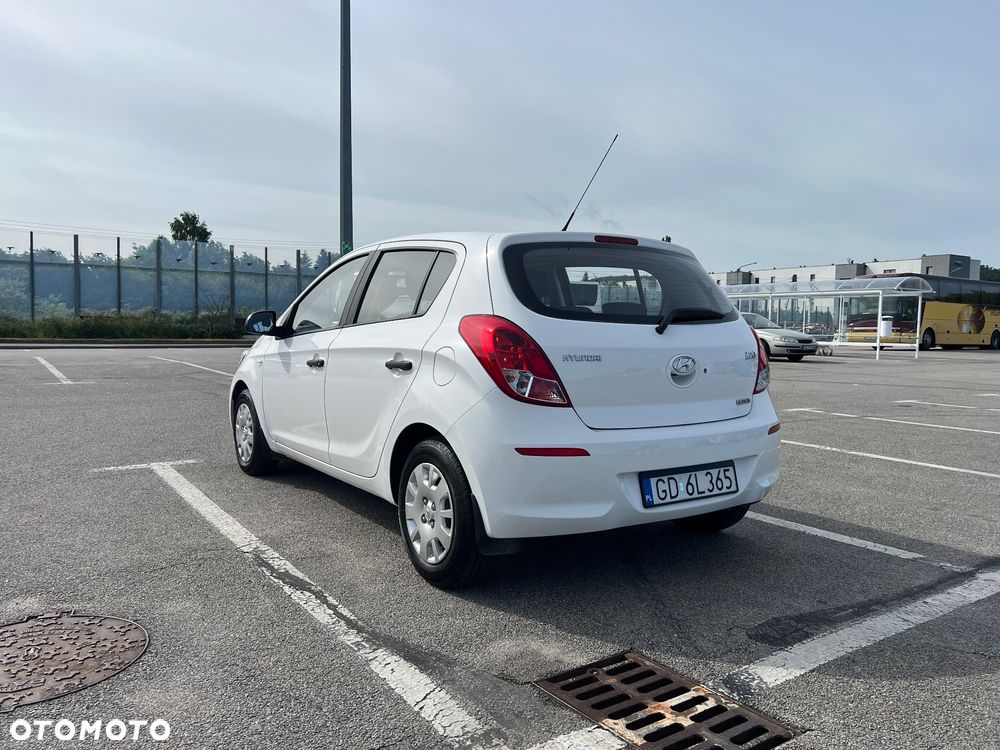 Hyundai i20 1.1 CRDi BlueDrive Classic + - 5