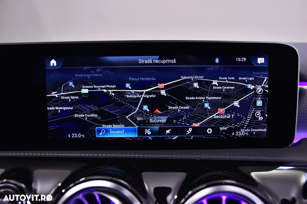 Mercedes-Benz A - 22