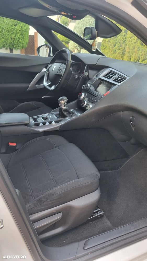 Citroën DS5 BlueHDi 120 Business Class - 15