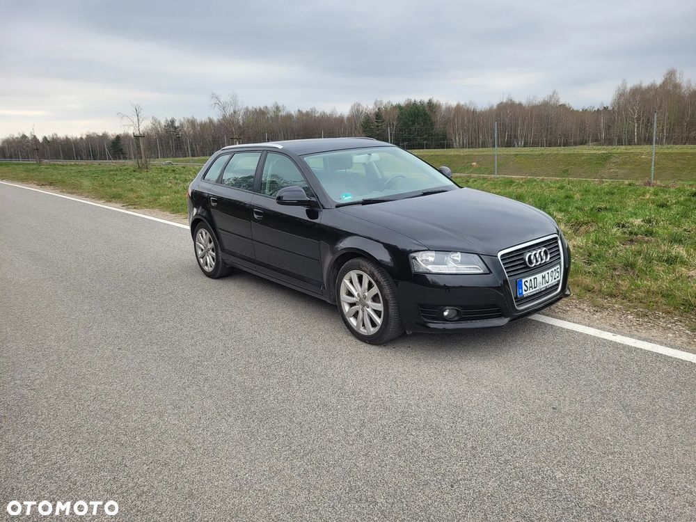 Audi A3 Sportback 1.8 TFSI Attraction - 2