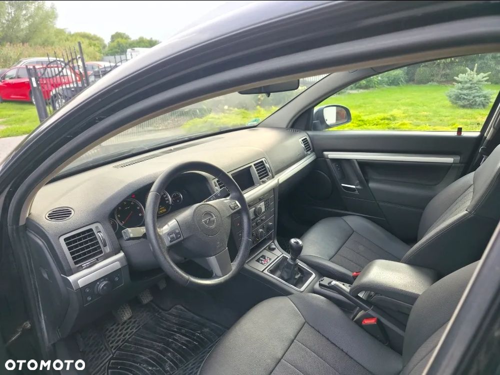Opel Vectra 1.9 CDTI Sport - 12