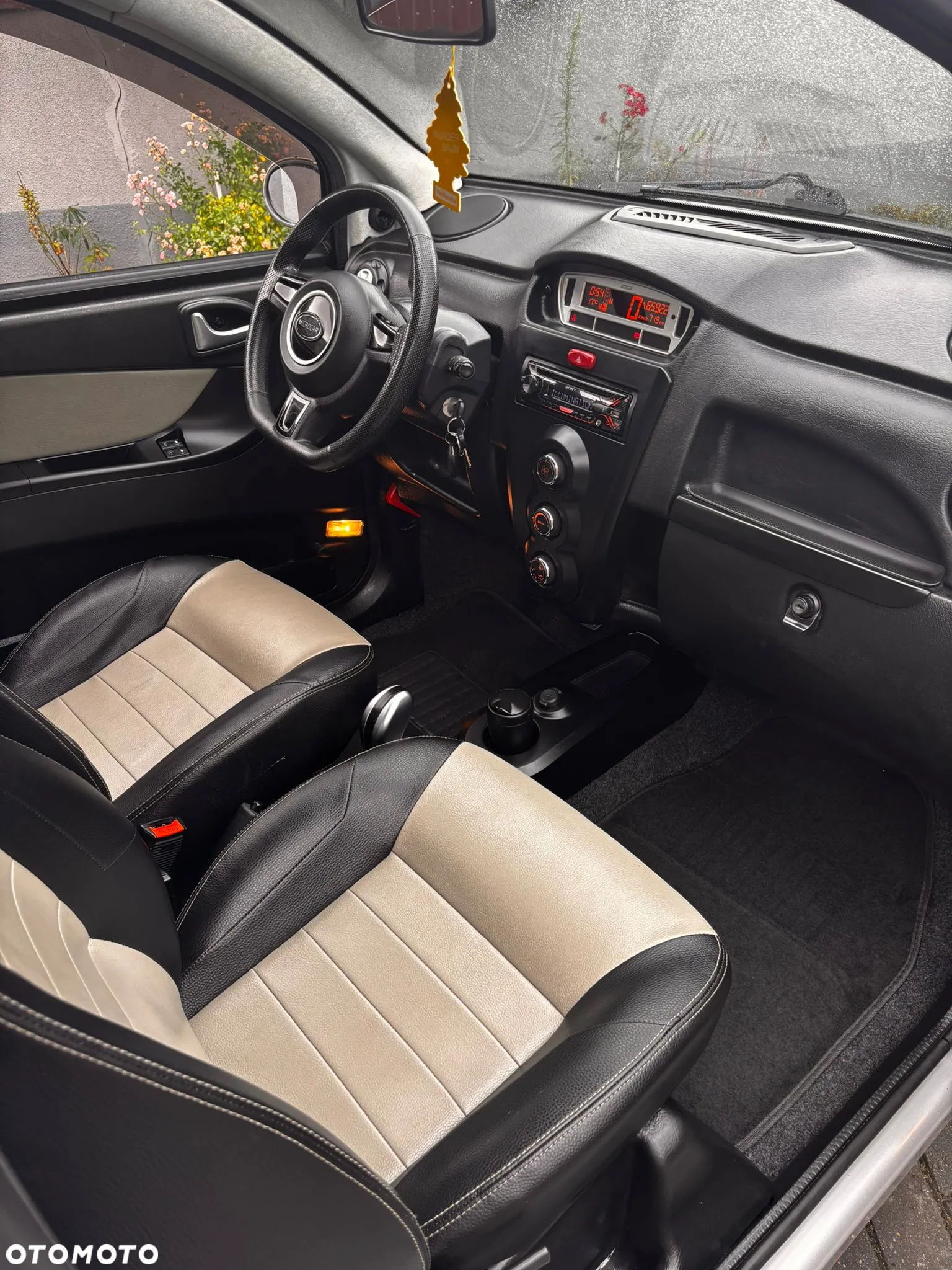 Microcar M.GO - 11