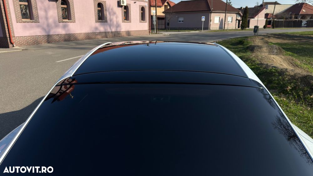 Porsche Panamera - 12