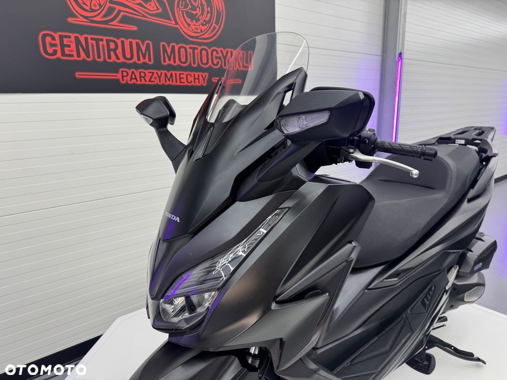 Honda NSS - 32