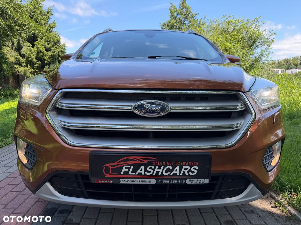 Ford Kuga 2.0 TDCi 2x4 Titanium - 8